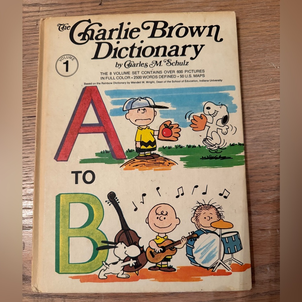Charlie Brown Dictionary Volume 1 from 1970